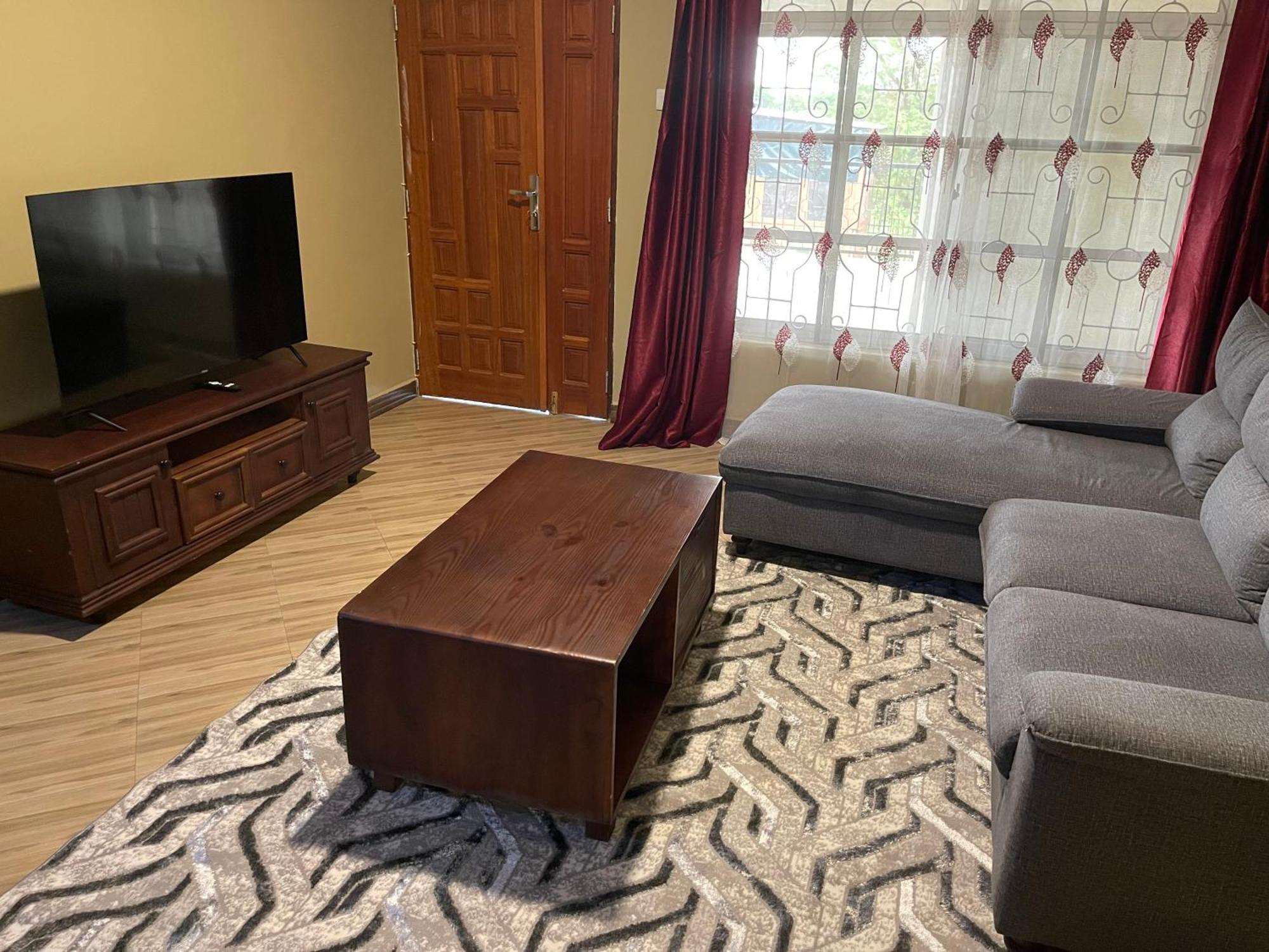 The Golden Suite Apartment Arusha Luaran gambar