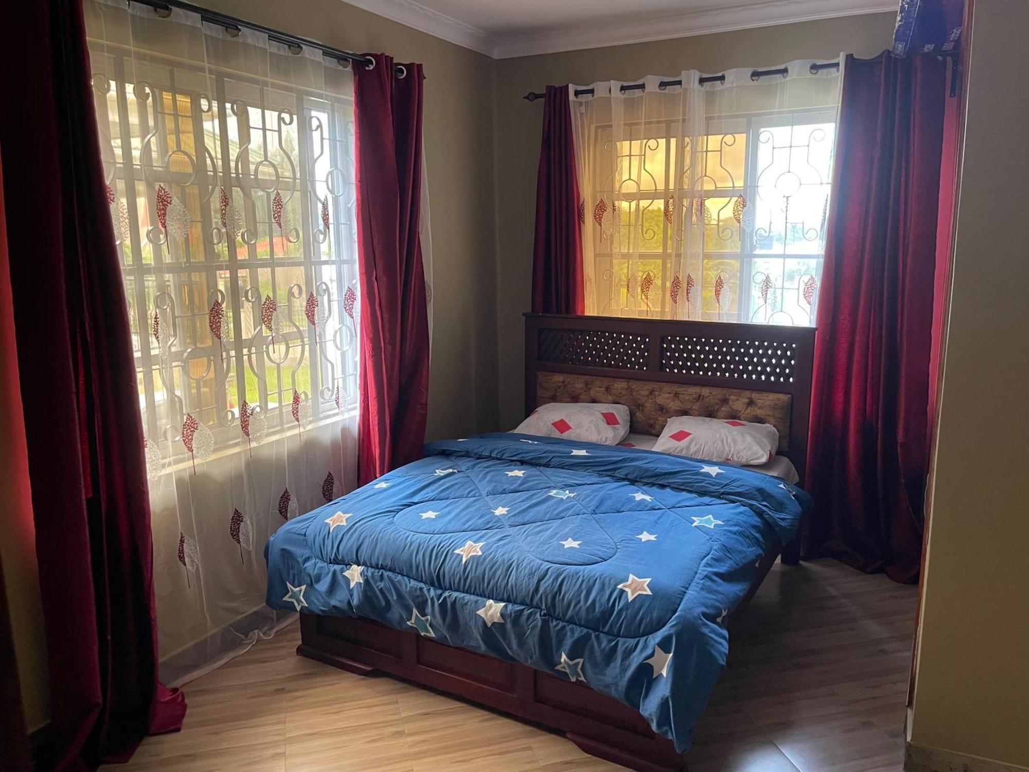 The Golden Suite Apartment Arusha Luaran gambar